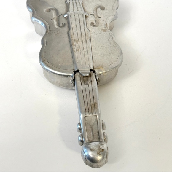 Vintage Mount Vernon Ware - Aluminum Violin Silent Butler - Picture 5 of 10